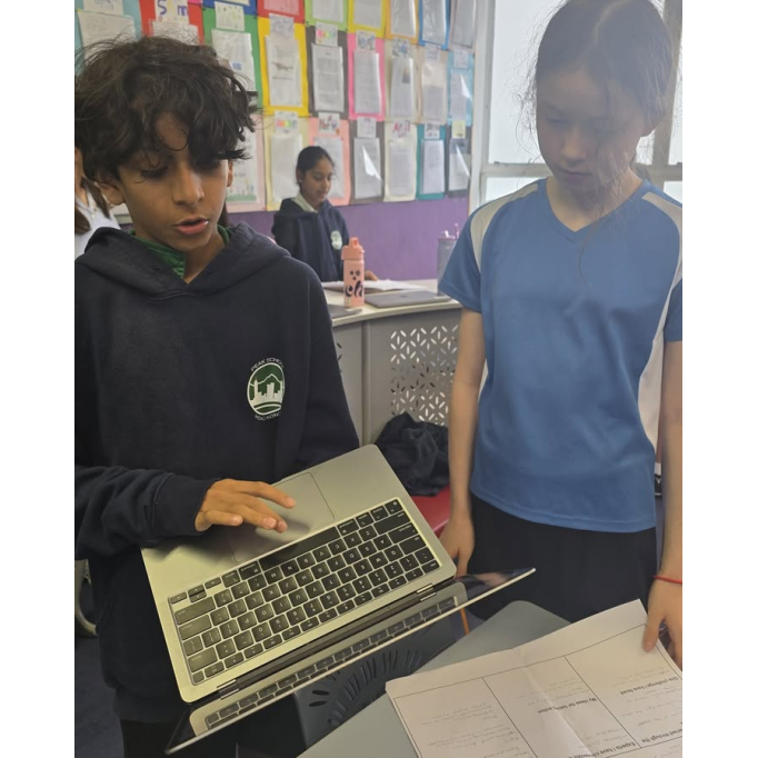 646373536_912813321118151_6763094598029978868_n